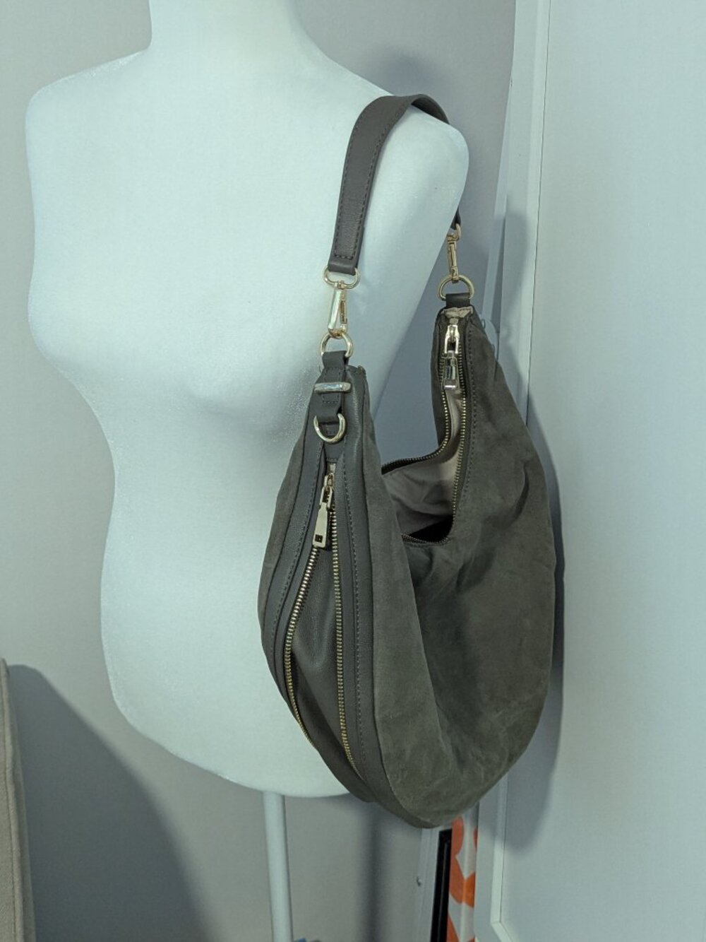 INC Green Faux Suede Hobo Handbag! - Picture 3 of 5